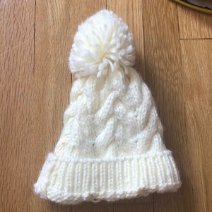 Knitted hat/beanie